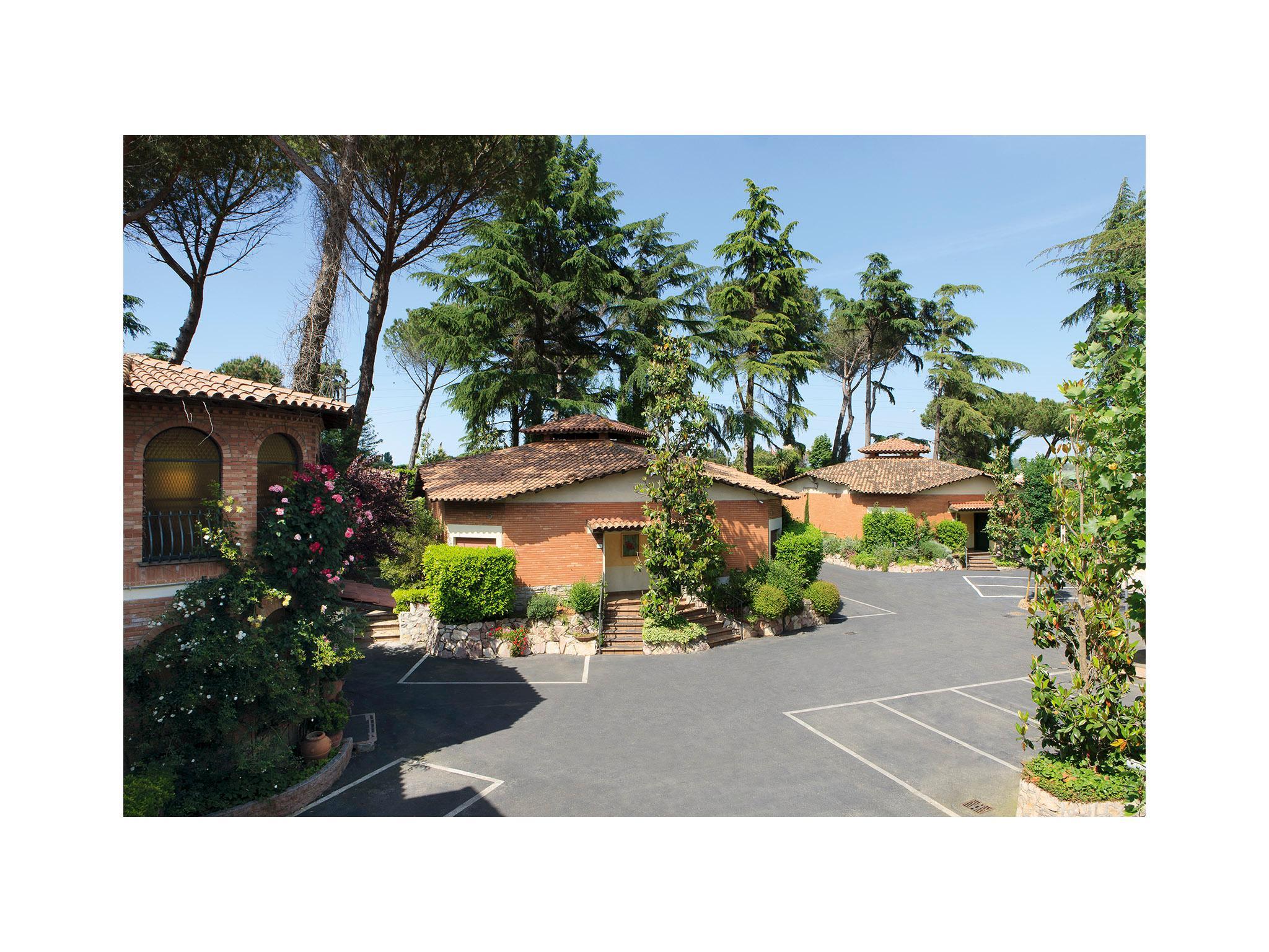 Eurogarden Hotel Roma Esterno foto